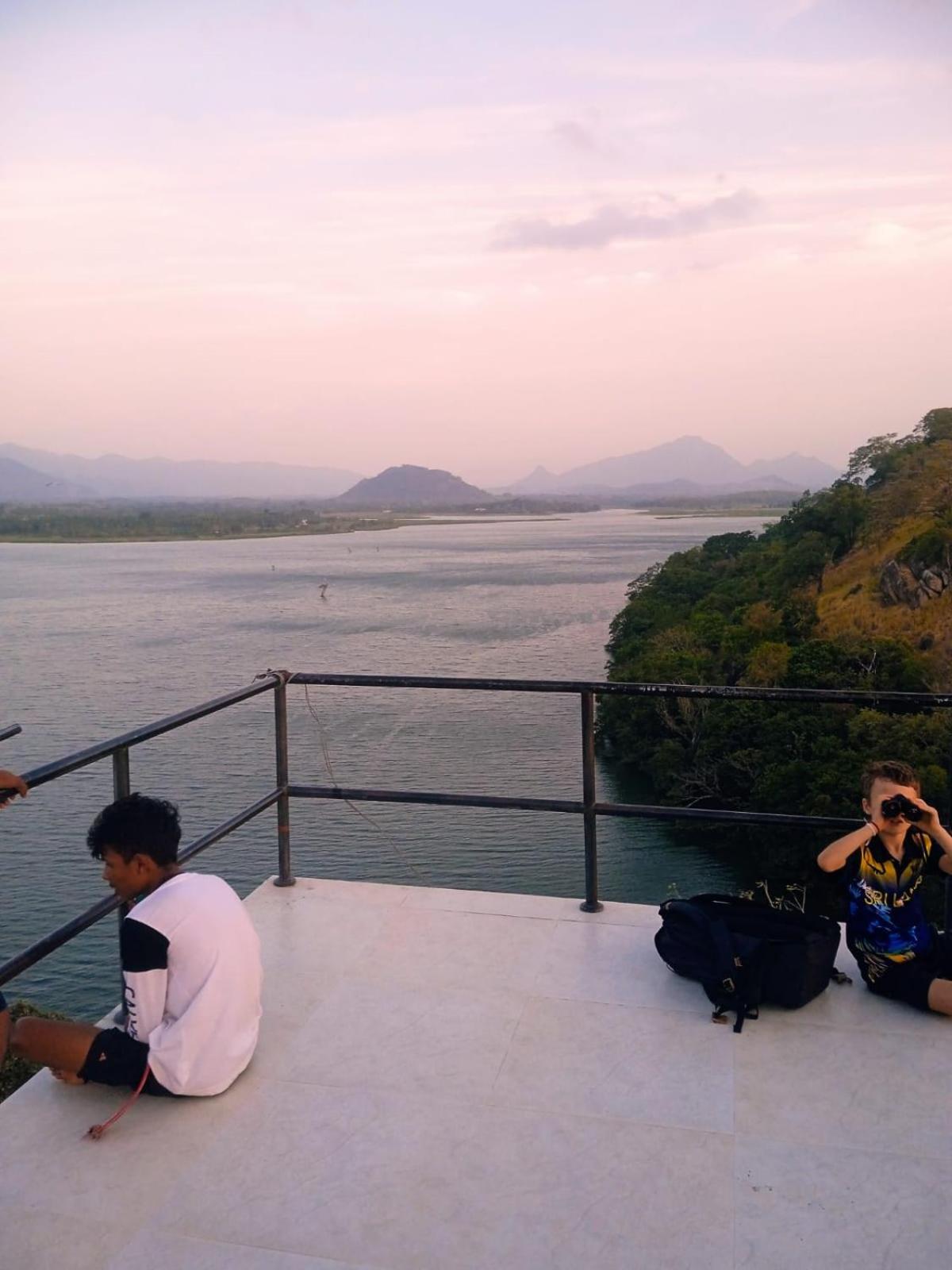 New Rasi Guest House Dambulla Ngoại thất bức ảnh